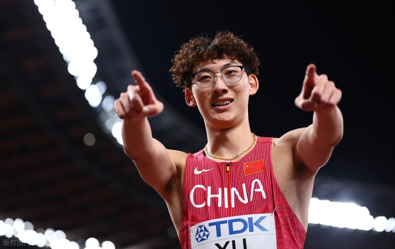 挑战之夜,逆境中的自,我飞跃,星空,XingKong,星空官网,星空体育官网,星空体育下载,星空APP