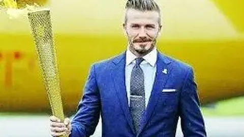 “阿齐兹、刘浪舟、刘柏杨各进一球，青岛西海岸3-2险胜青岛海牛热身赛”